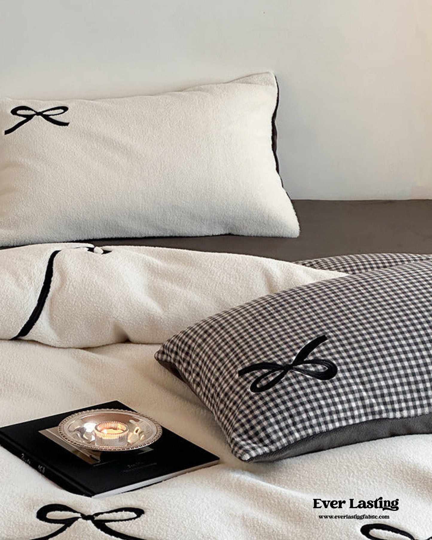 Bowknot Embroidered Plaid Velvet Bedding Set / Cream