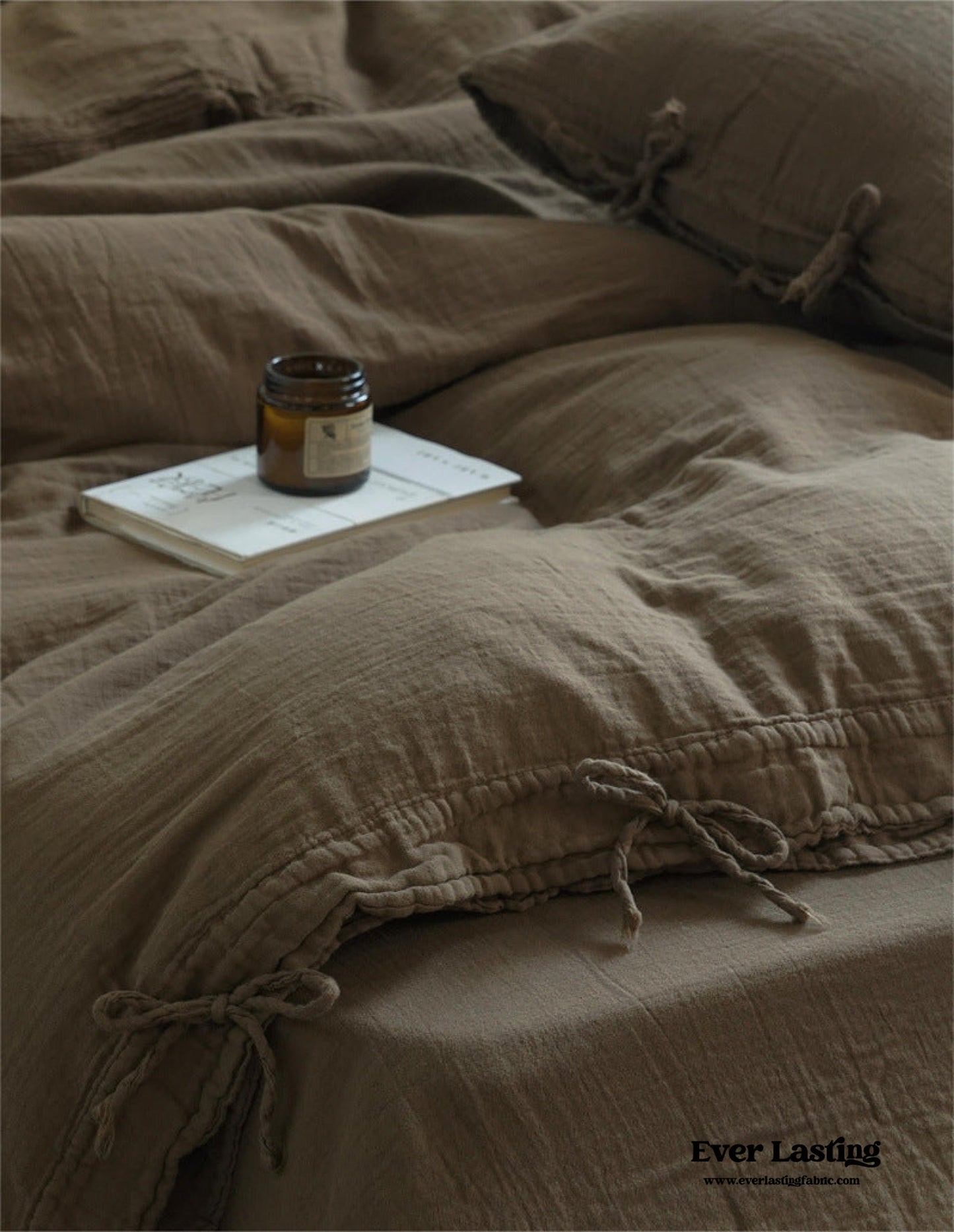 Evelyn Retro Double Gauze Bedding Set / Coffee Brown