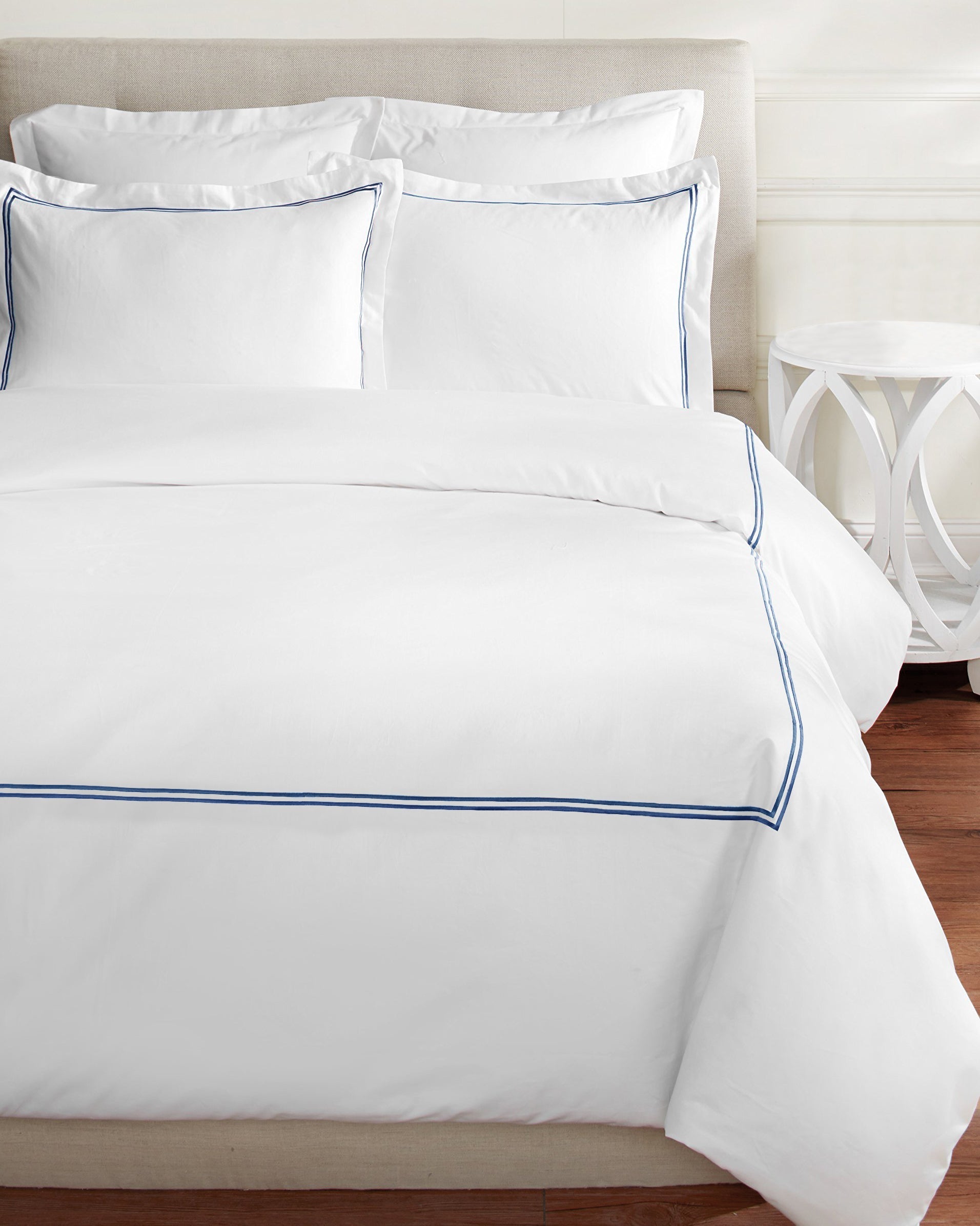 Mélange Home° 600 Thread Count Double Stripe Embroidered Duvet Set
