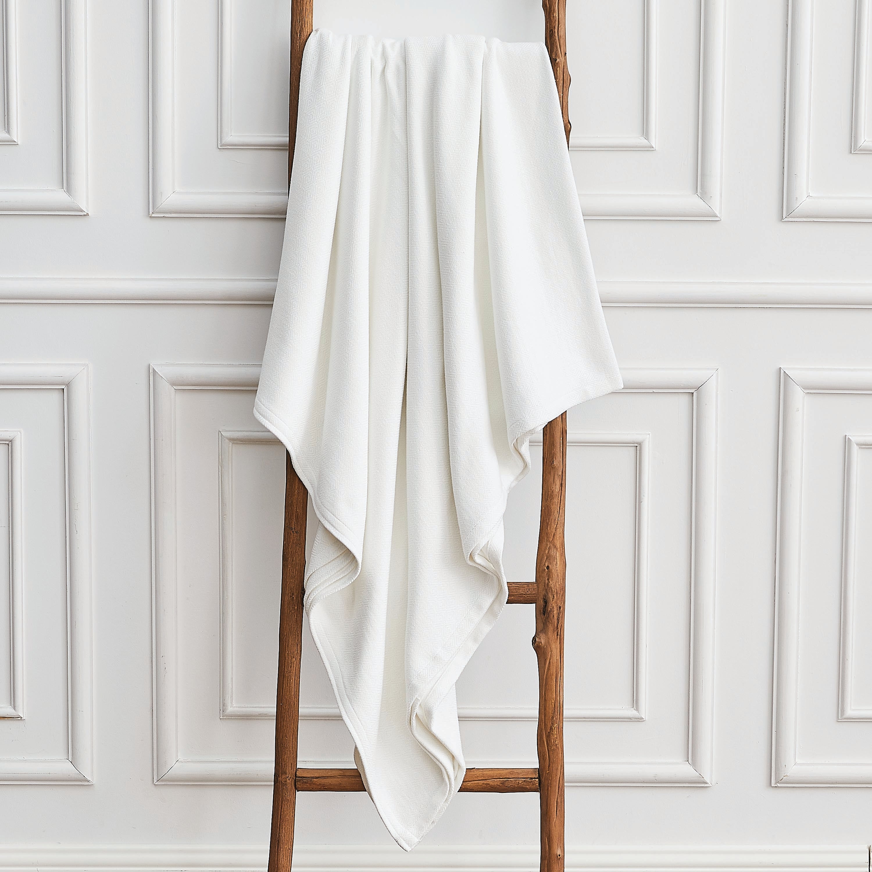 Mélange Home° Bamboo-Cotton Breathable Blanket | Soft & Breathable