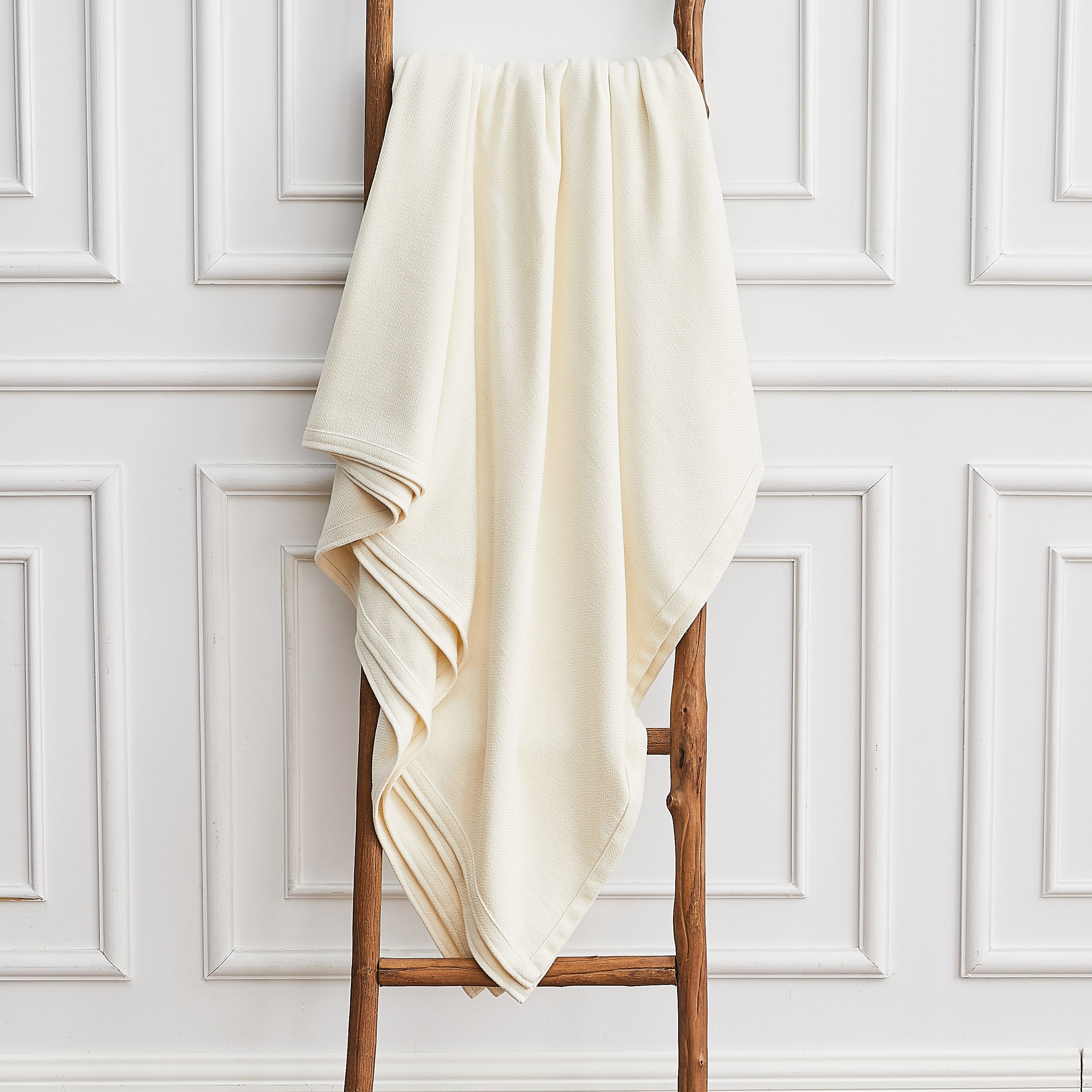 Mélange Home° Bamboo-Cotton Breathable Blanket | Soft & Breathable