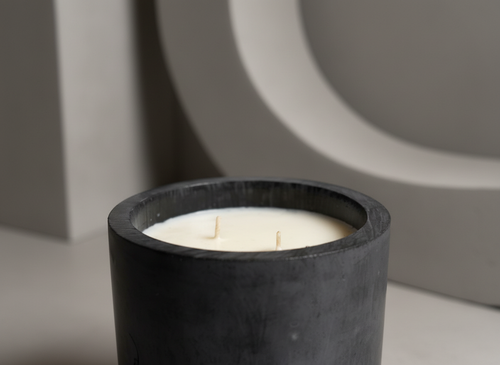 Noir Concrete Candle – Available in Tuxedo°, Cozy°, and Sweet Flame° 60-hour burn time | Refillable forever