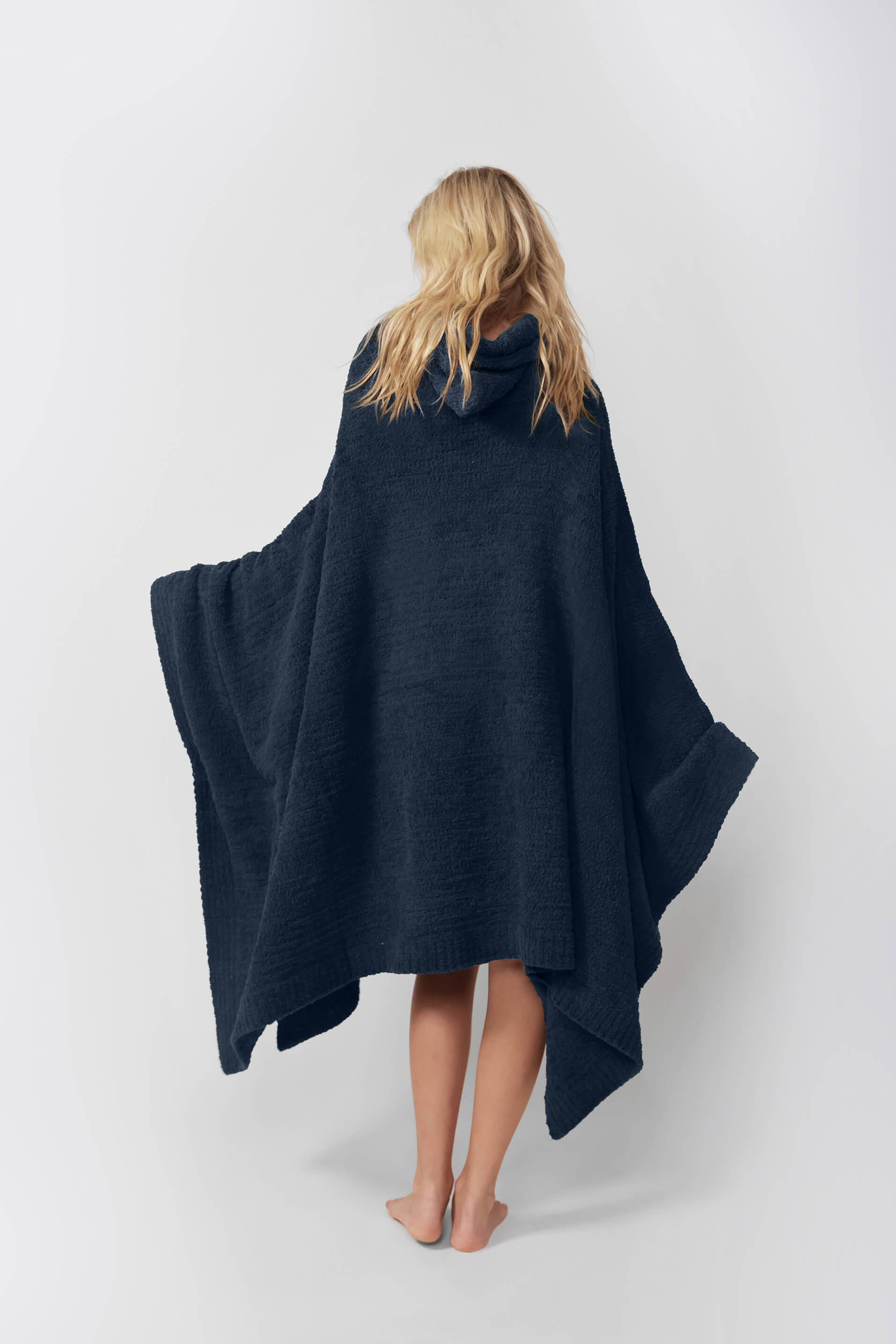 Sunday Citizen Snug° Hooded Wearable Blanket — Ultra-Soft, Oversized, Cozy Loungewear