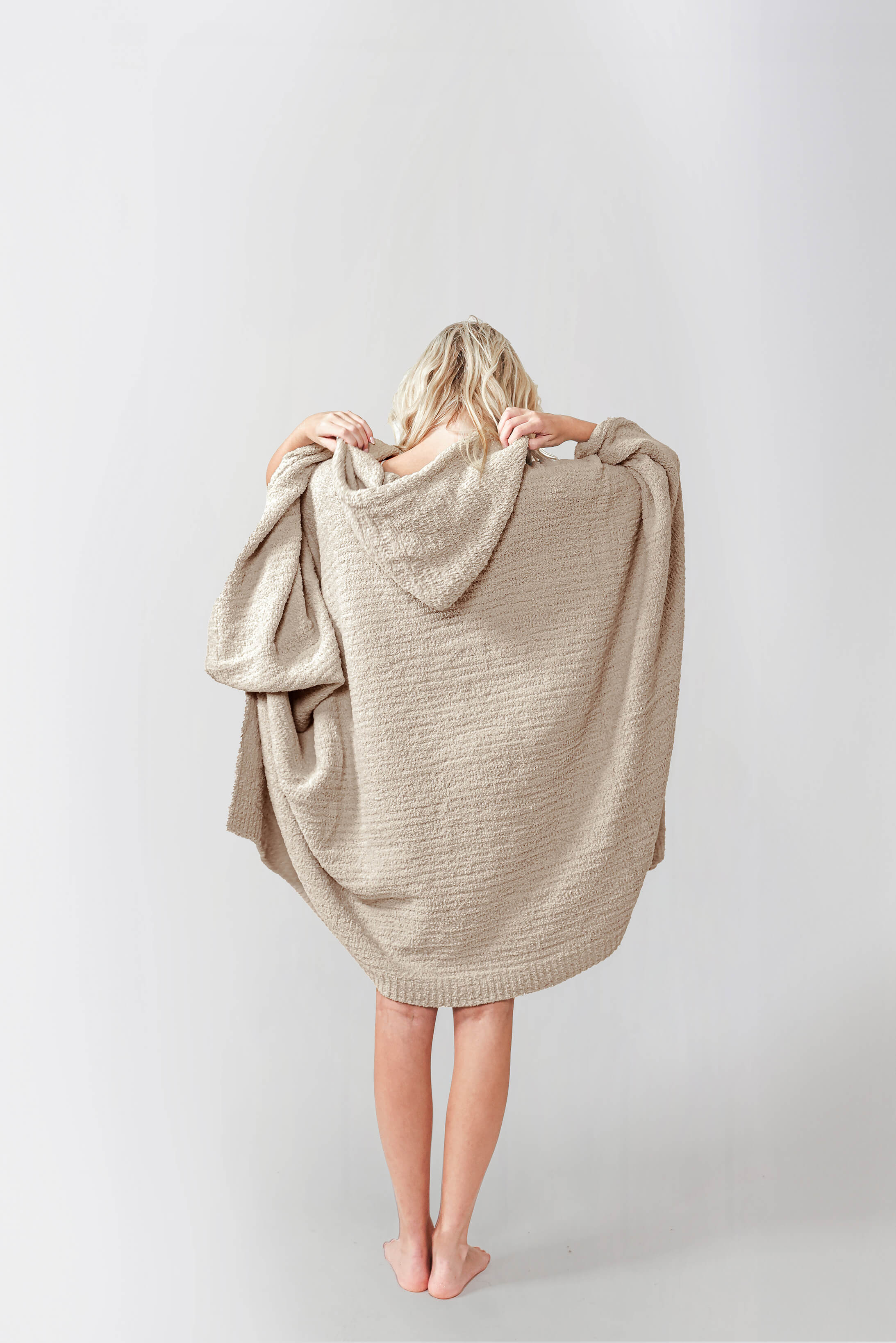 Sunday Citizen Snug° Hooded Wearable Blanket — Ultra-Soft, Oversized, Cozy Loungewear