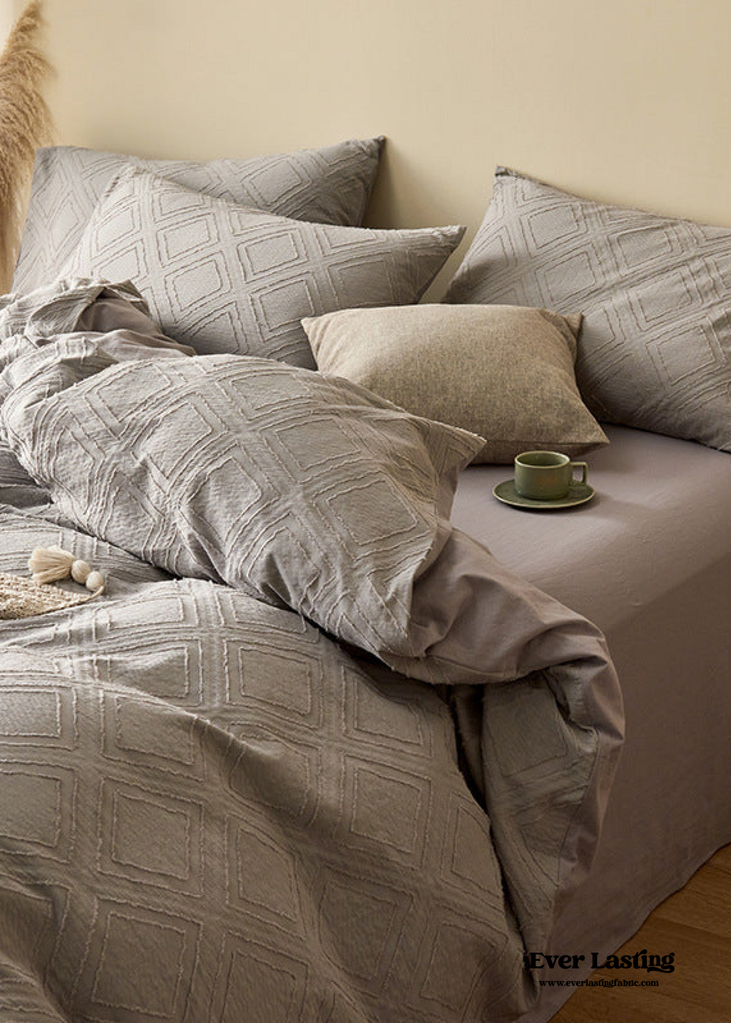Boho Tufted Bedding Set / White