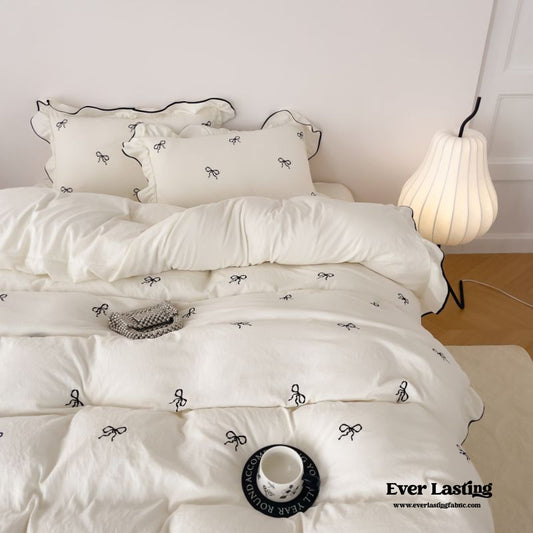 Dreamy Embroidered Ruffle Bedding Set / Ribbon