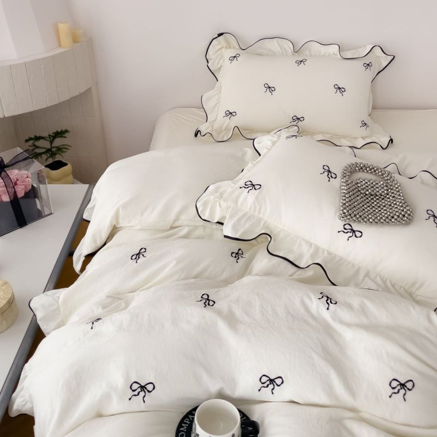 Dreamy Embroidered Ruffle Bedding Set / Ribbon