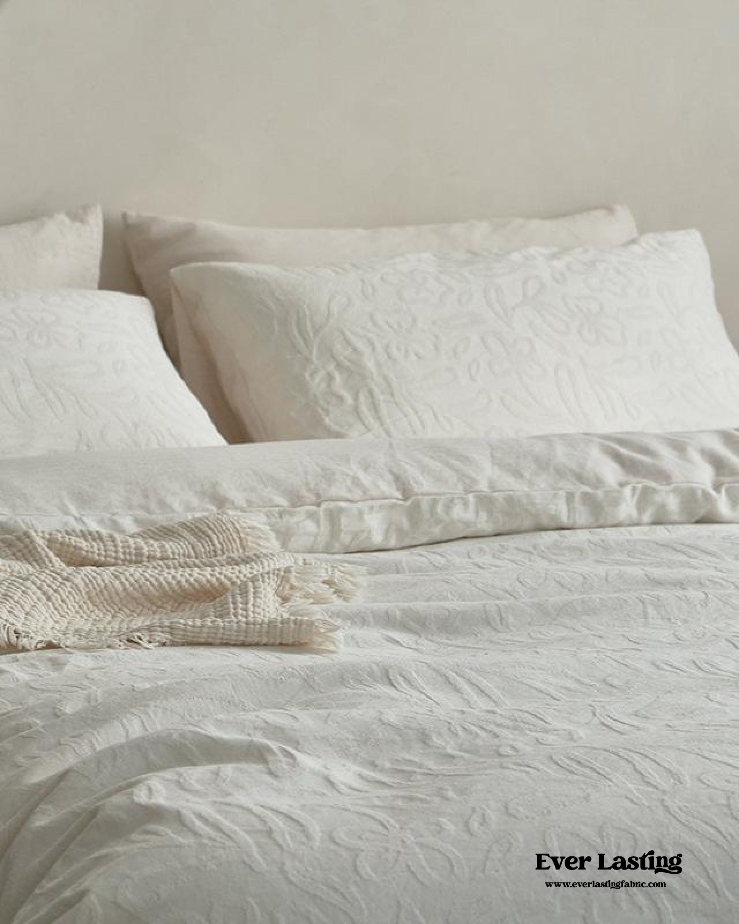 Elin Tencel™ Silky Jacquard Bedding Set – Bouquet