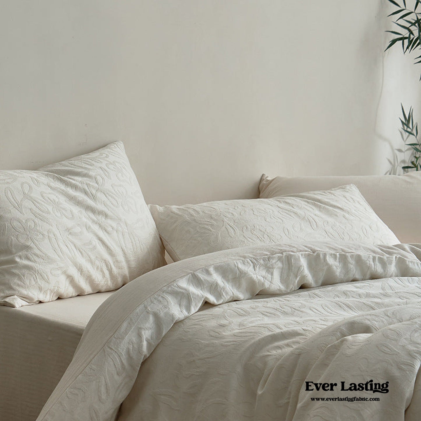 Elin Tencel Silky Jacquard Bedding Set / Bouquet