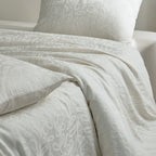 Elin Tencel™ Silky Jacquard Bedding Set – Bouquet