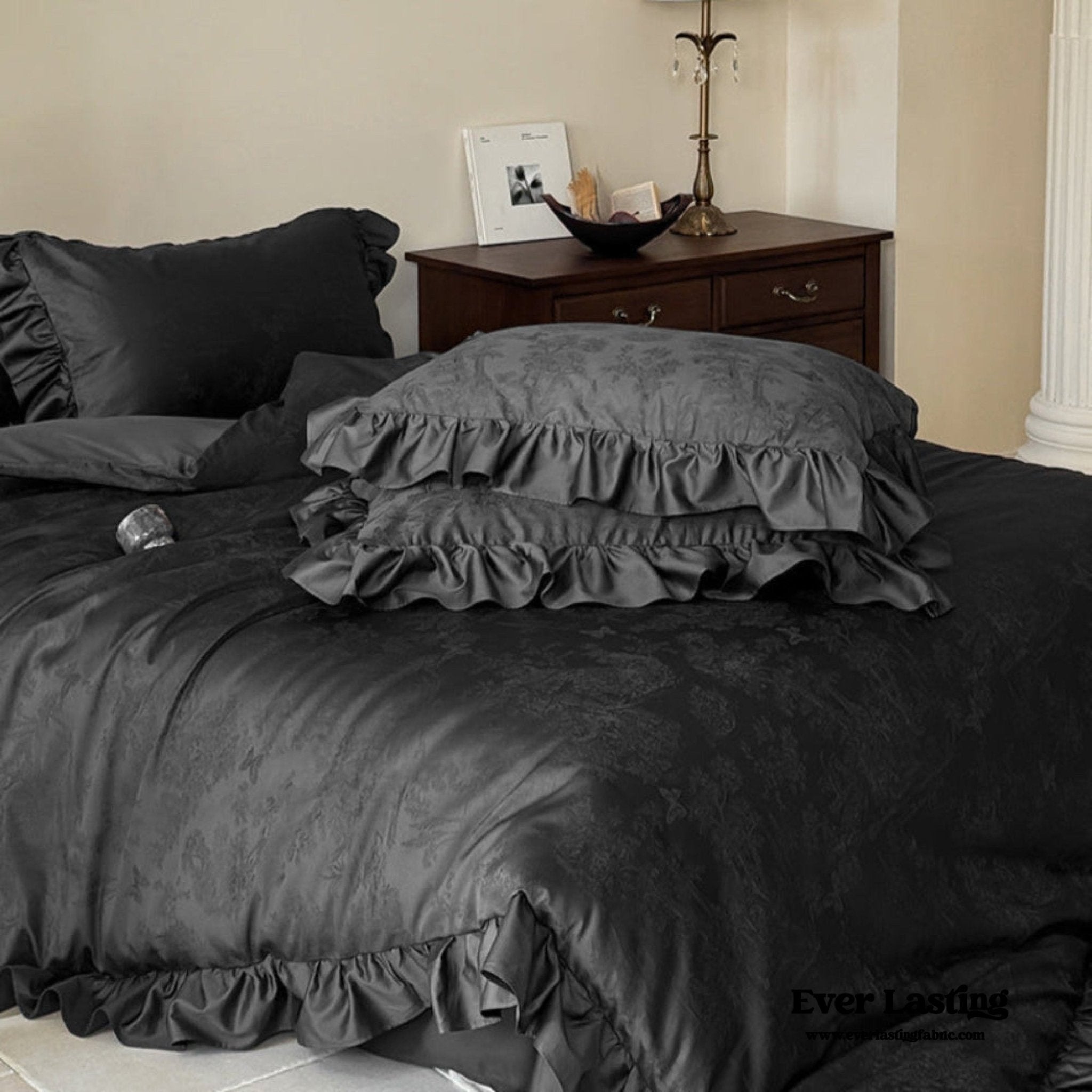Elise French Lace Jacquard Satin Bedding Set / Dark Gray