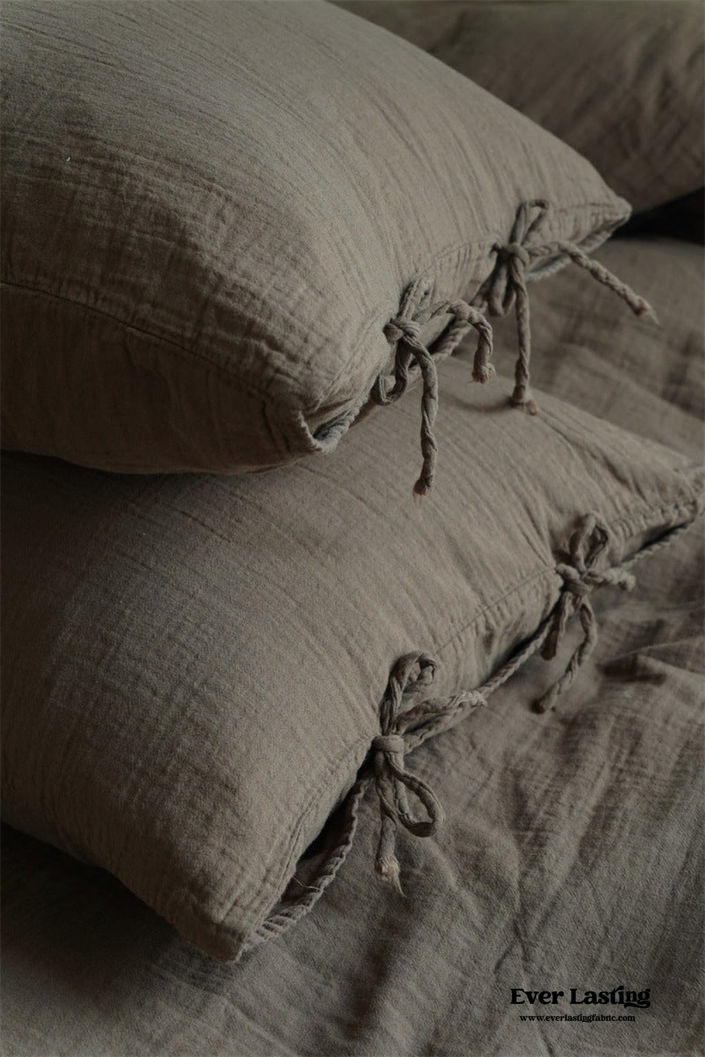 Ever Lasting° Evelyn Retro Double Gauze Bedding Set | Breathable Cotton, Soft, Lightweight & Cozy