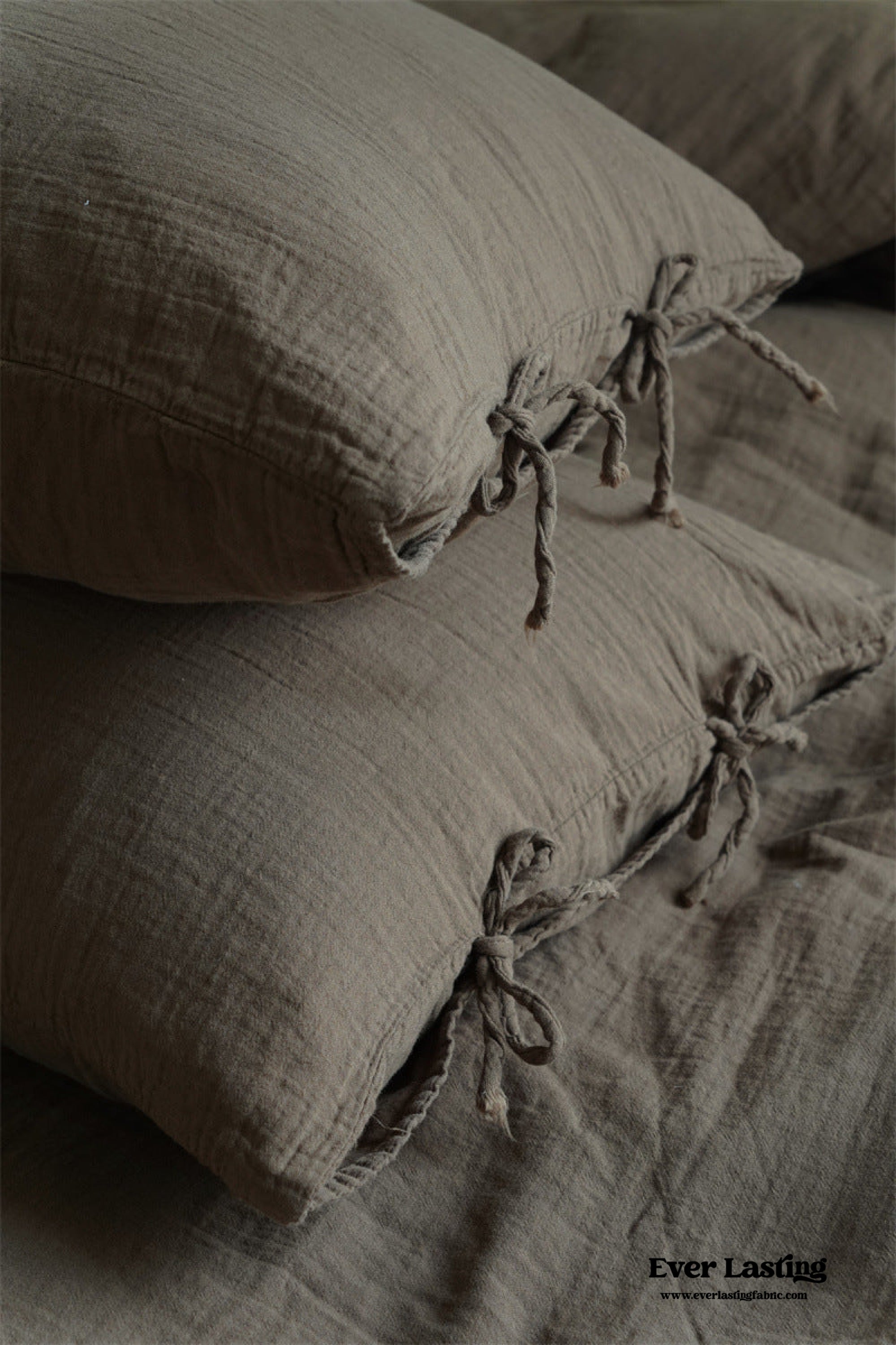 Ever Lasting° Evelyn Retro Double Gauze Bedding Set | Breathable Cotton, Soft, Lightweight & Cozy